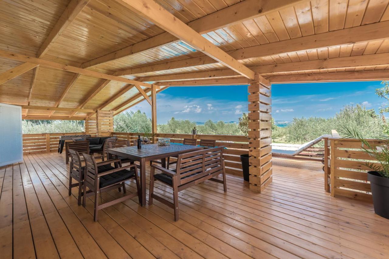 Villa Yvana Pakostane Ngoại thất bức ảnh